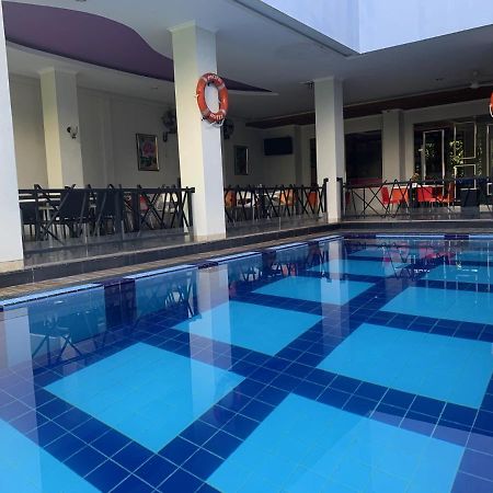 Pacific Hotel Ambon Ngoại thất bức ảnh